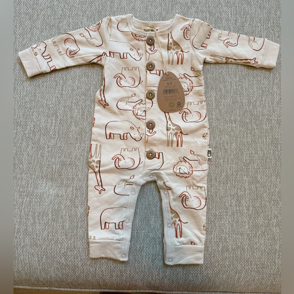 NWT Rabbit + Bear organic cotton onesie